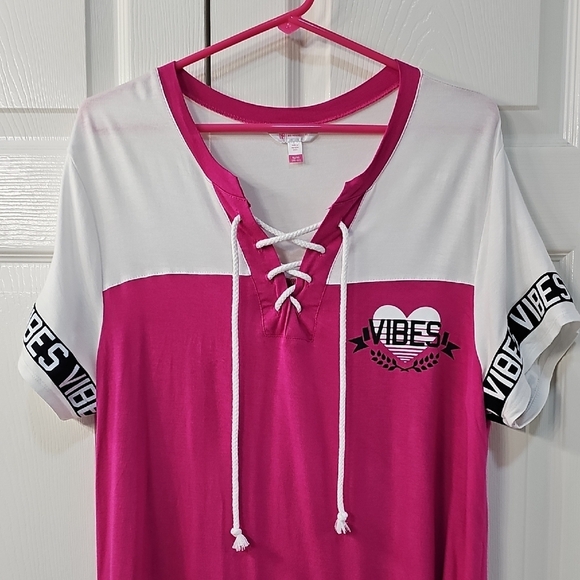 NWOT Juniors No Boundaries Pink and White Tee W VIBES Drawstring 15-17 XL - Picture 4 of 12